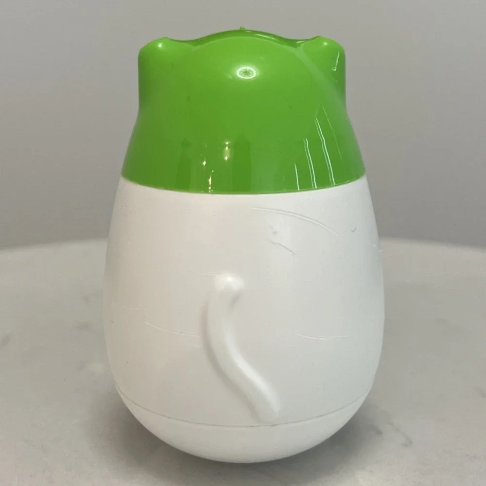 Friskies Purina Pull 'n Play Cat Treat‎ Dispenser Wobbert Wobbles Rolls Toy Only